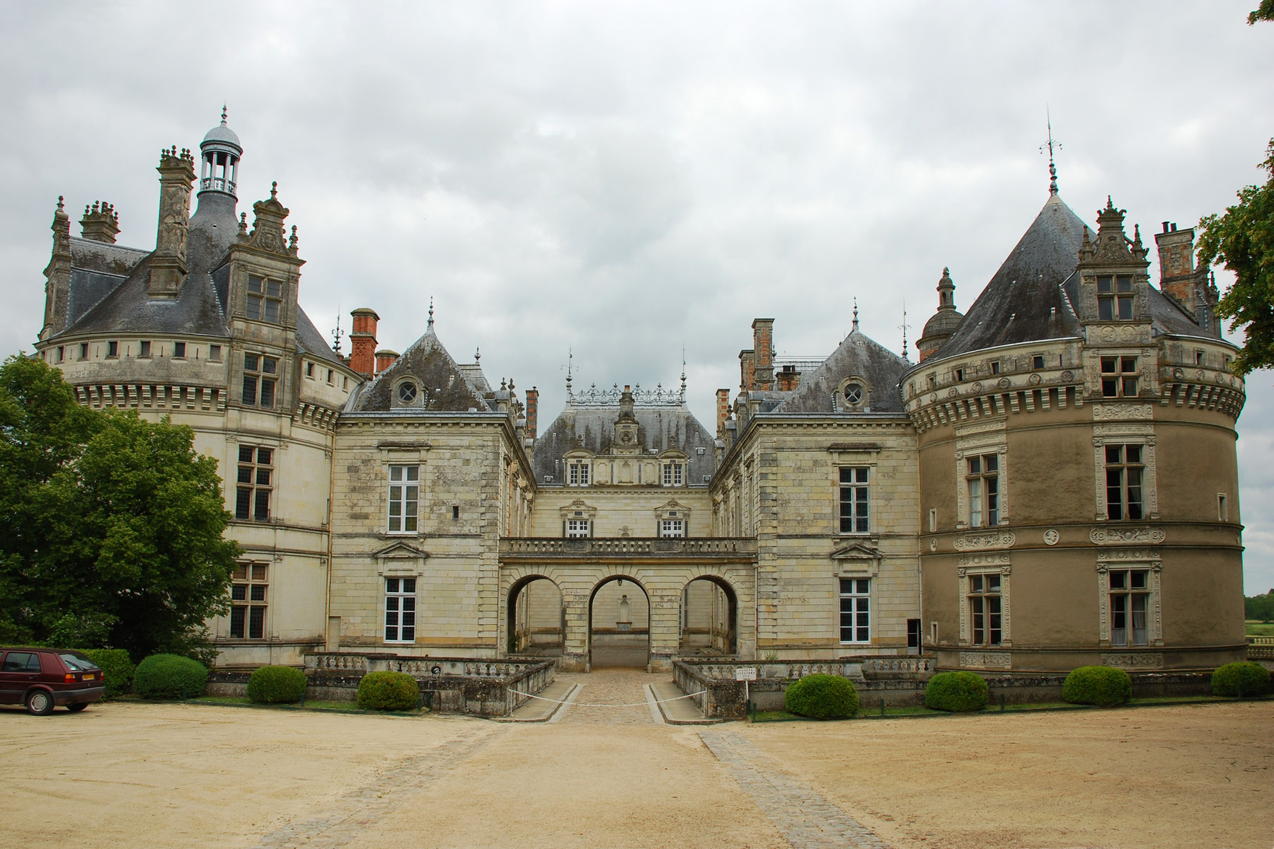 Le Lude